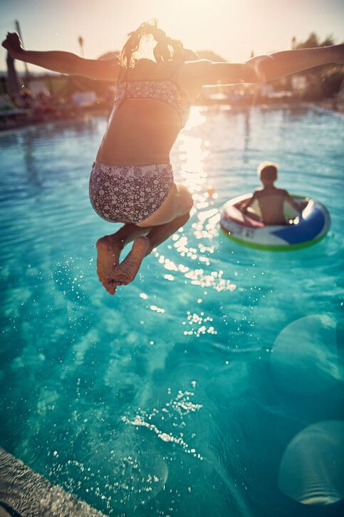 Want to make a splash? How to plan financially for a swimming pool